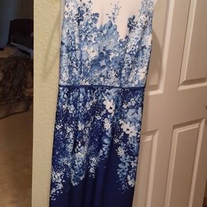 Set dress and sweather